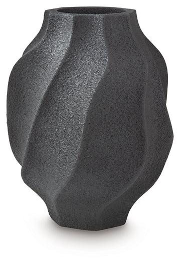 Judworth Vase