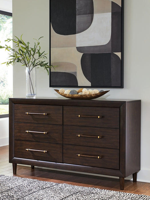 Dantenton Dresser