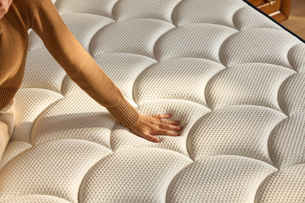 Dreamcloud Classic Hybrid  Mattress