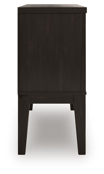 Galliden Dining Room Server