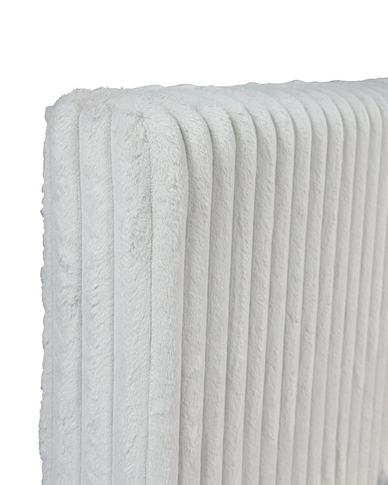 Zuraleus King Upholstered Bed