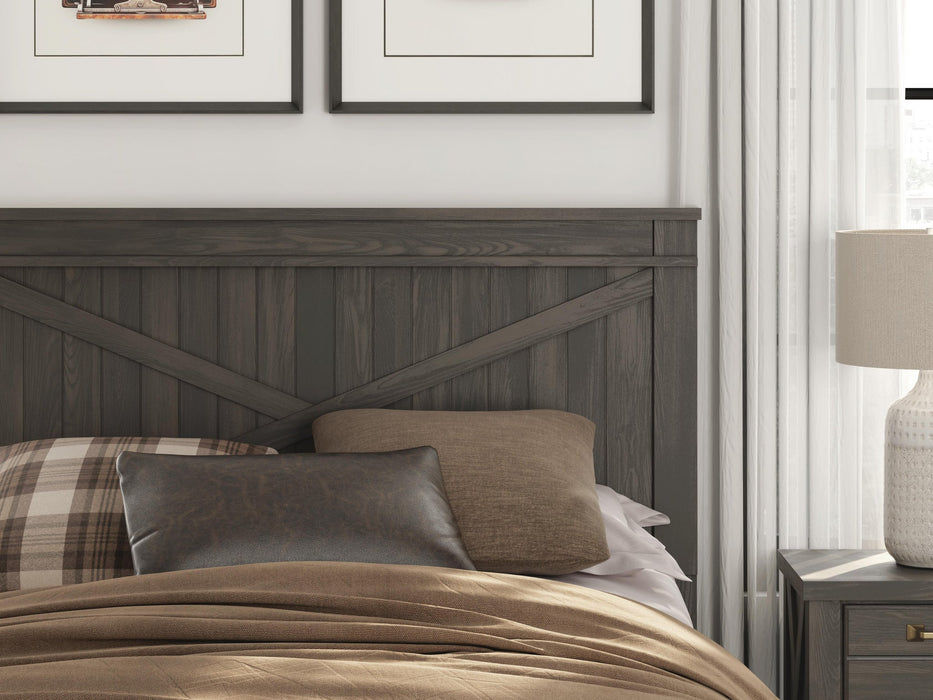Vonitta Bay Queen Panel Bed with 2 Sided Storage